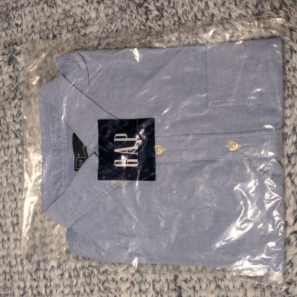 🆕️ Gap Men's Oxford Dress Shirt
